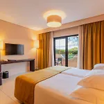 Отель Gale Atlantico 4*