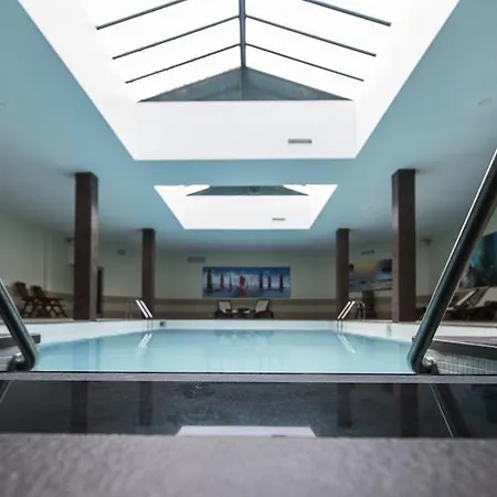 大西洋格尔别墅 4*