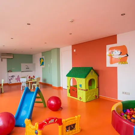 大西洋格尔别墅 酒店 4*