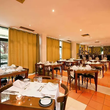 大西洋格尔别墅 4* 阿尔布费拉